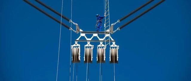 特高壓建設(shè)思路生變，“十四五”將呈集中開工態(tài)勢(shì)